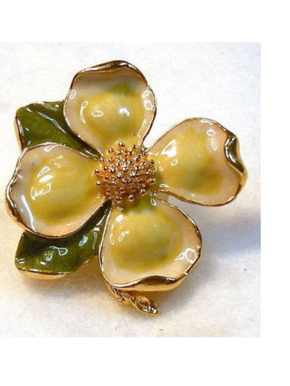 Vintage Flower Brooch Pin